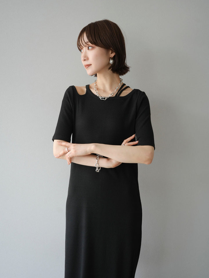 [SET] Design neck half sleeve cut rib dress + selectable accessory set (2 sets)
