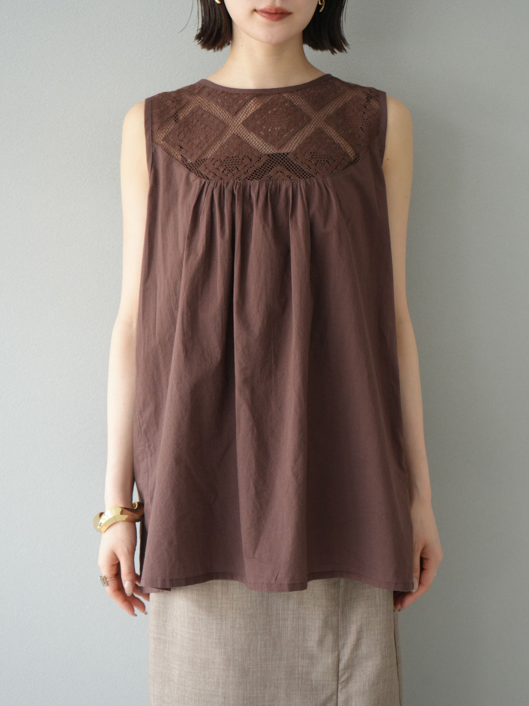[予約]インド製コットンレース切替ノースリブラウス/ブラウン