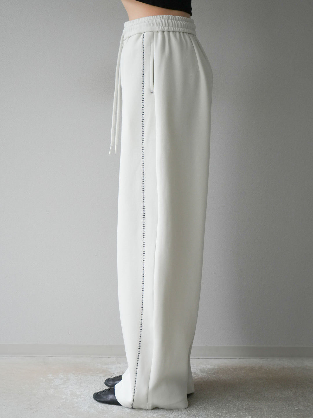 [予約]ハンドステッチ風スウェットパンツ/アイボリー