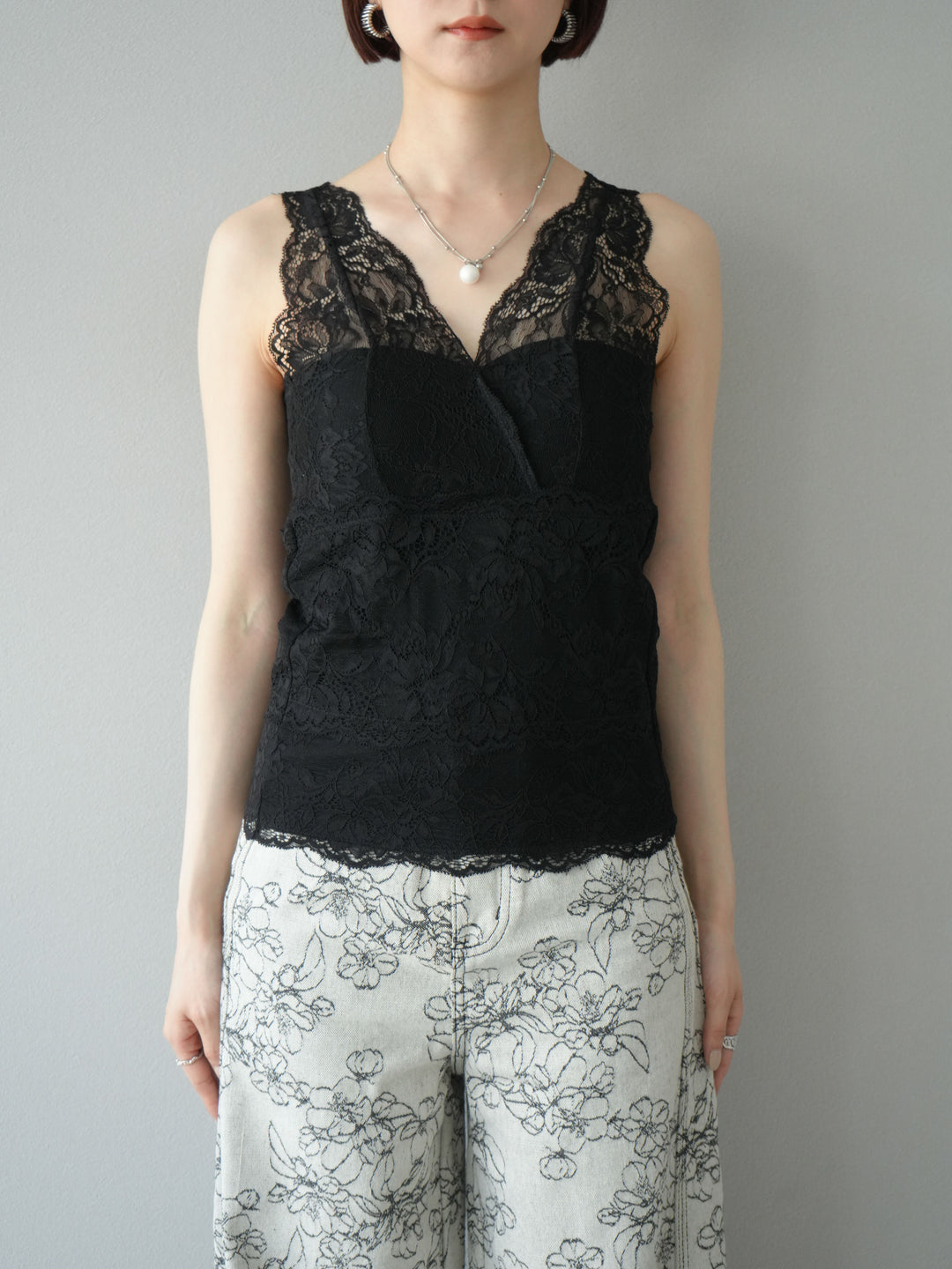 [予約]カップ付レースタンクトップ/ ブラック