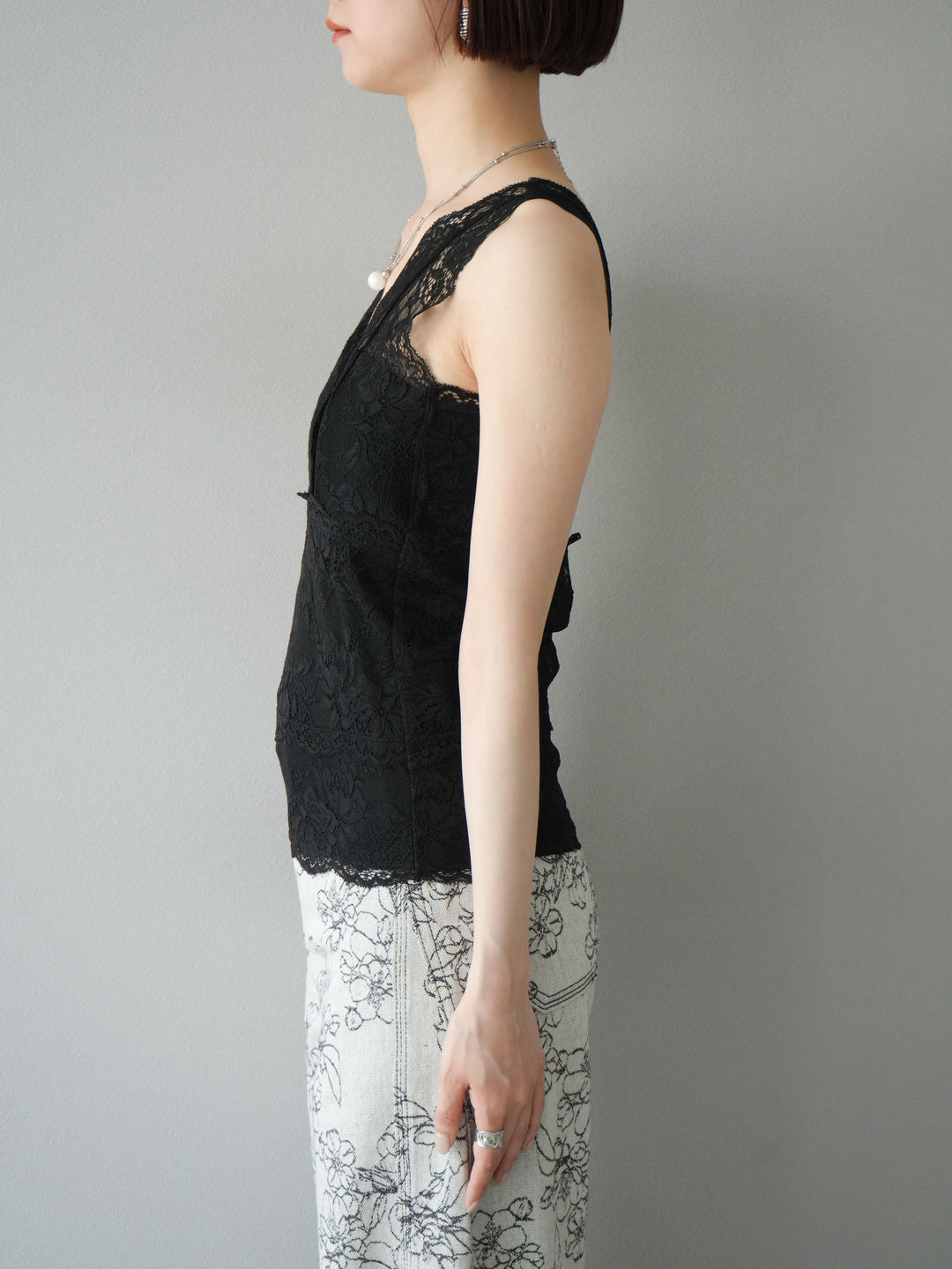 [予約]カップ付レースタンクトップ/ ブラック