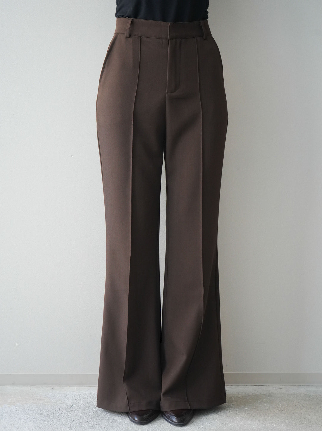 [予約]センターシームフレアパンツ/brown