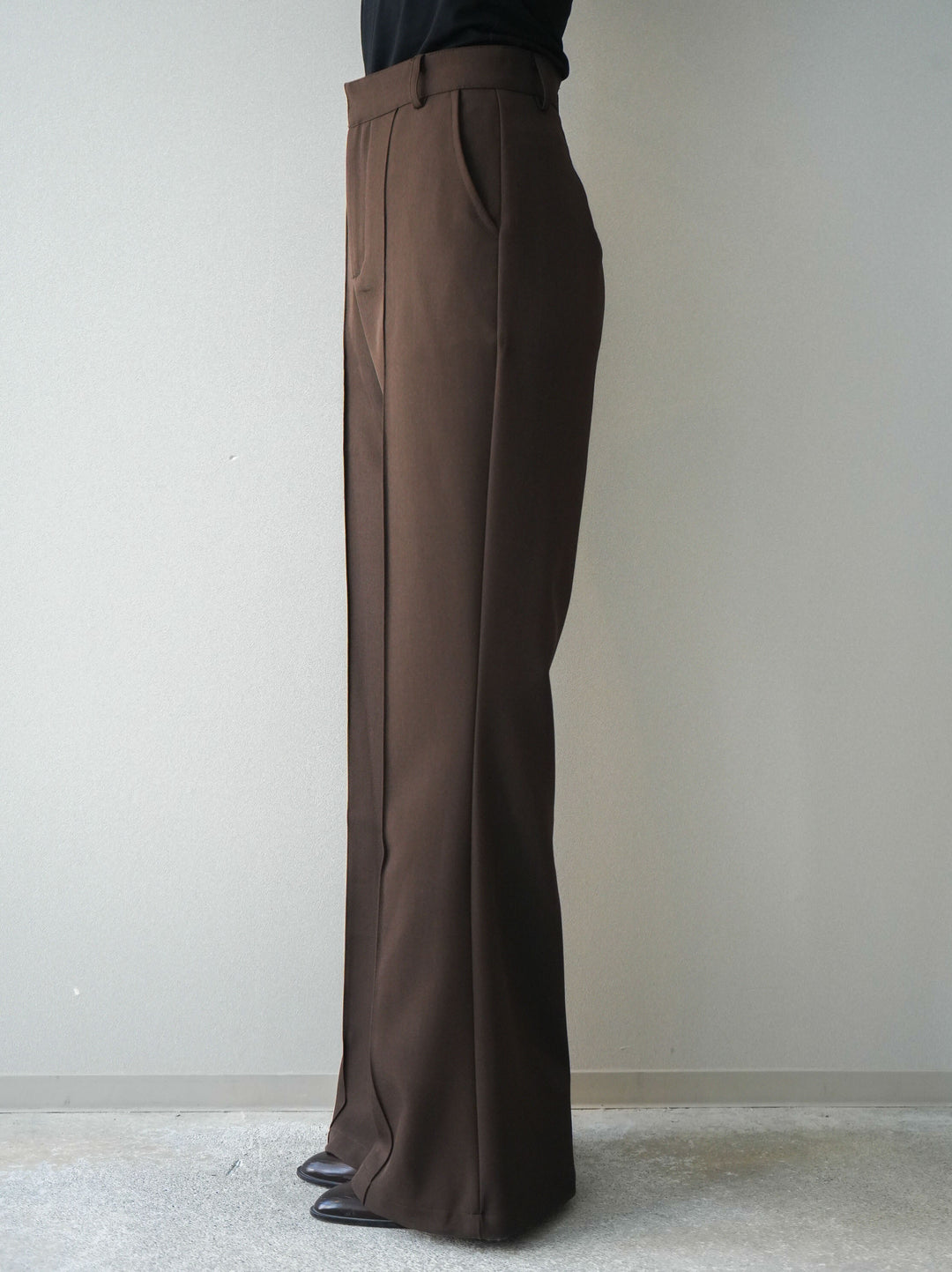 [予約]センターシームフレアパンツ/brown