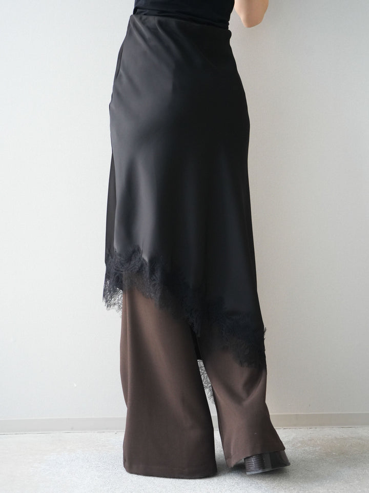 [予約]サテンライクアシメレーススカート/black