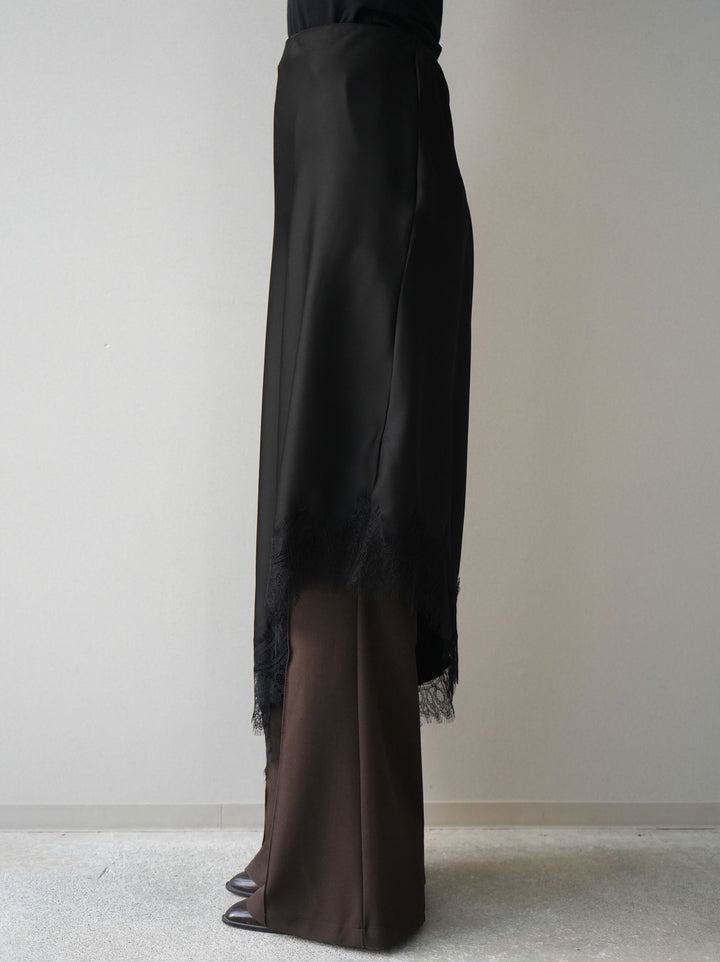 [予約]サテンライクアシメレーススカート/black