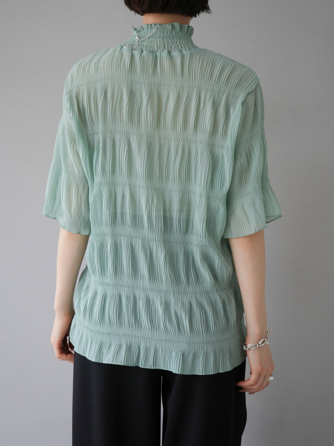 [Pre-order] Shirring Chiffon Half Sleeve Blouse/Mint