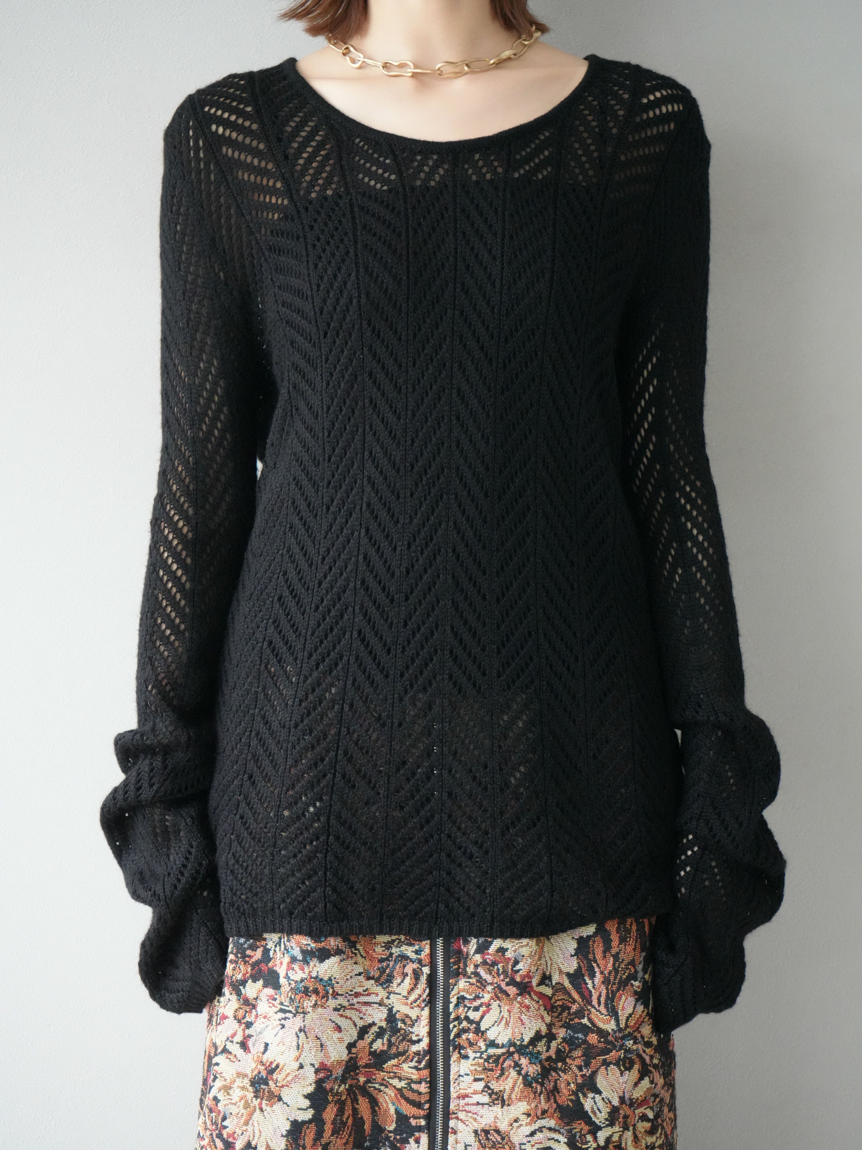 予約]透かし編みニットトップス/ブラック – Lumier