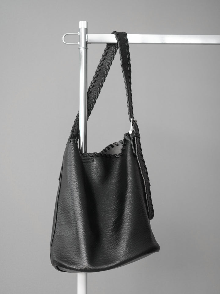 [予約]ステッチワンハンドル合皮トートBAG/black