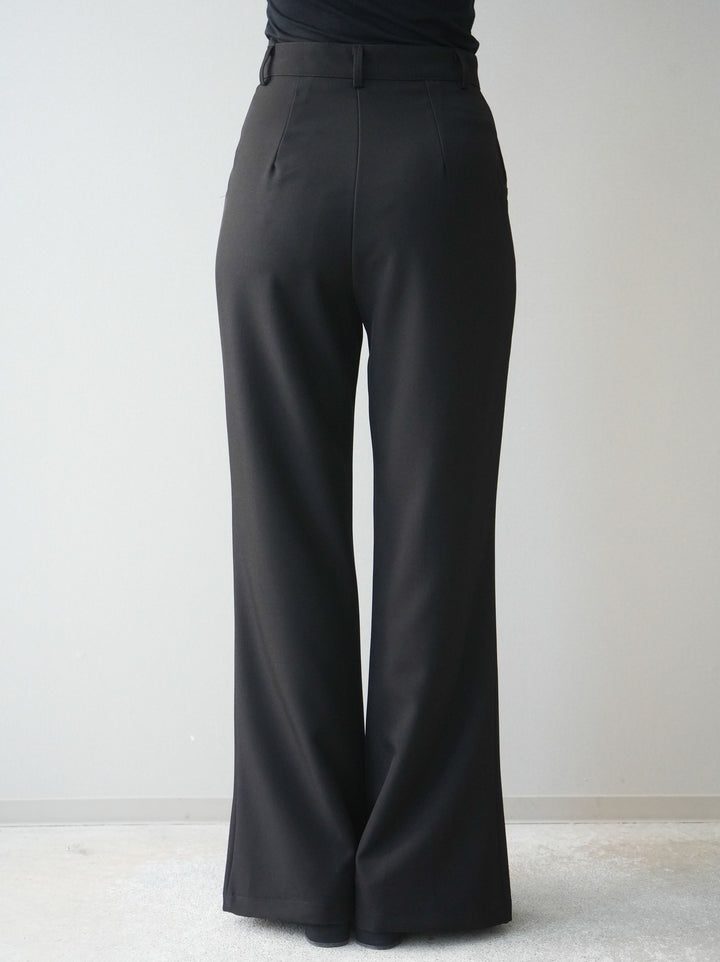 [予約]センターシームフレアパンツ/black