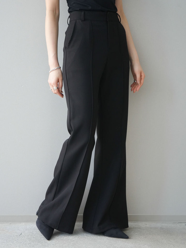 [予約]センターシームフレアパンツ/black