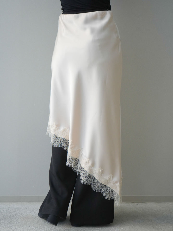 [予約]サテンライクアシメレーススカート/beige