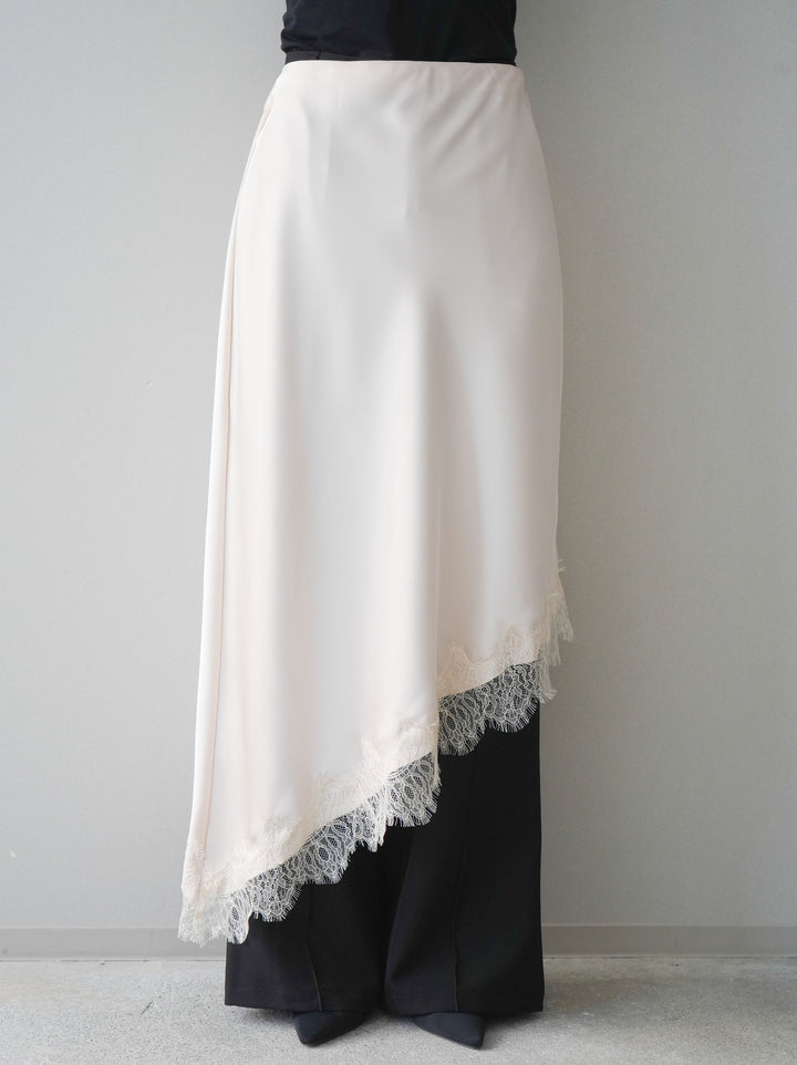 [予約]サテンライクアシメレーススカート/beige