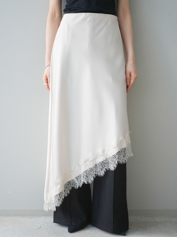 [予約]サテンライクアシメレーススカート/beige