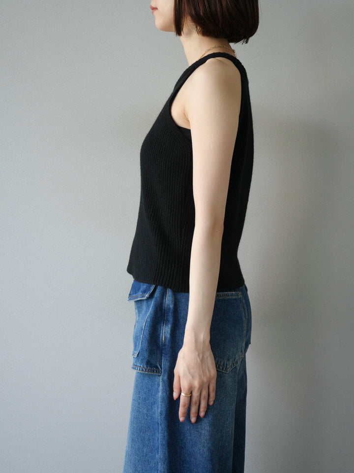 [予約]リブニットアメスリタンクトップ/ブラック
