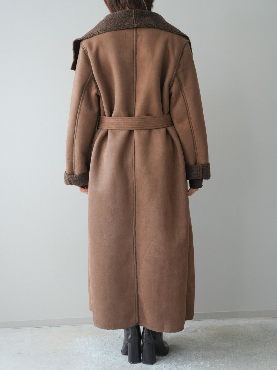 [予約]BIGカラームートンコート/brown