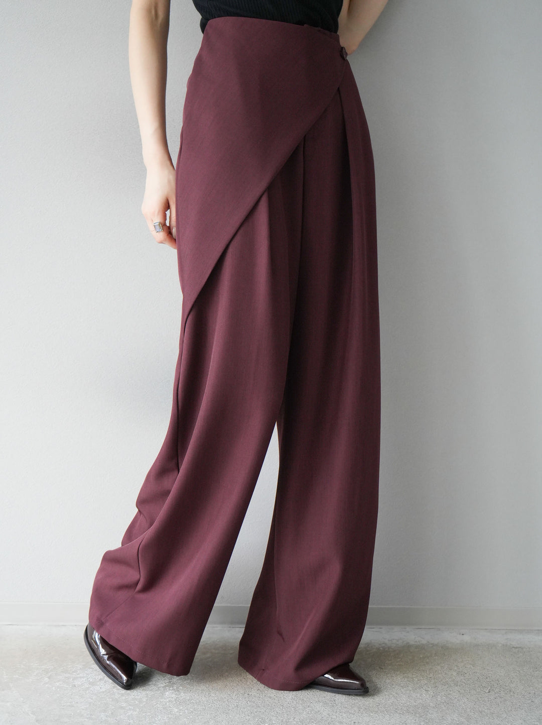 【預訂】裹身休閒褲/波爾多