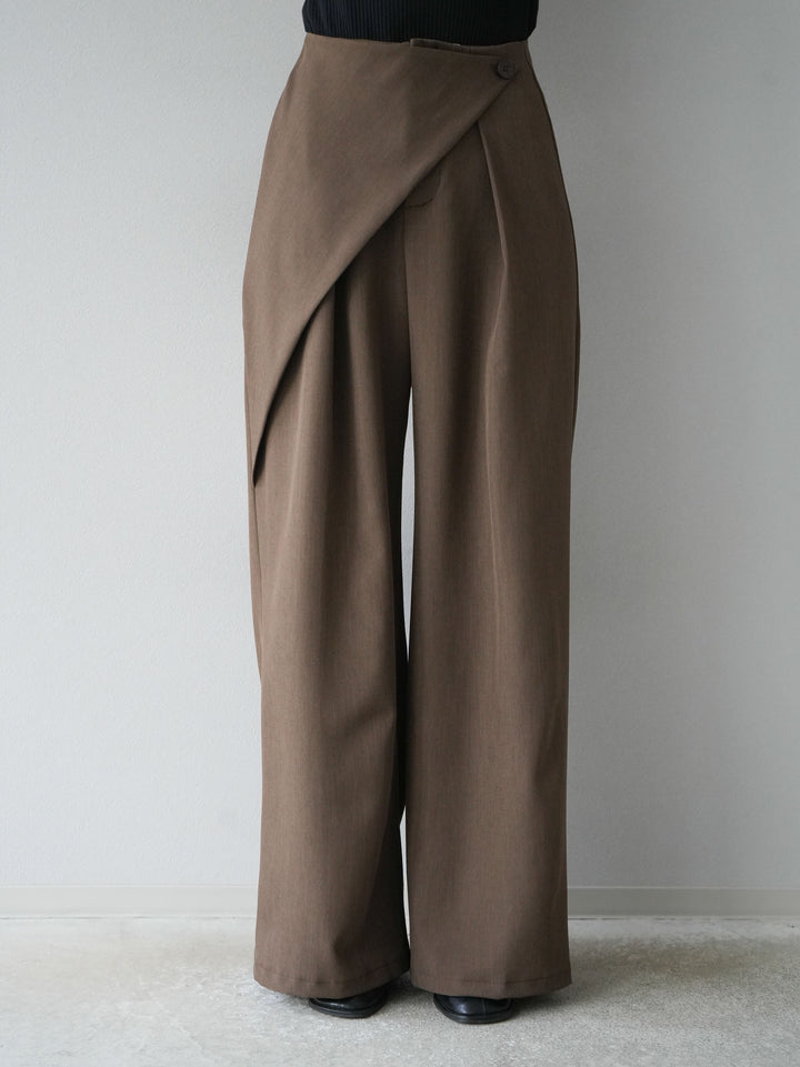 【預訂】裹身休閒褲/棕色