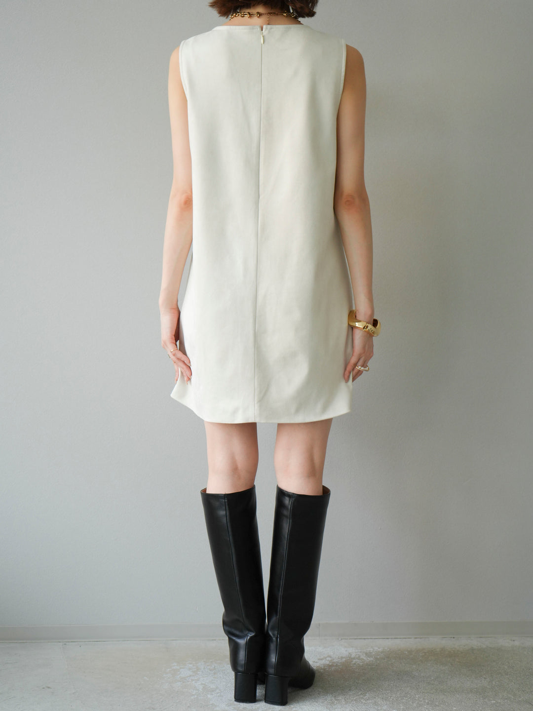 [予約]ショルダーポーチ付スウェードミニワンピース/アイボリー