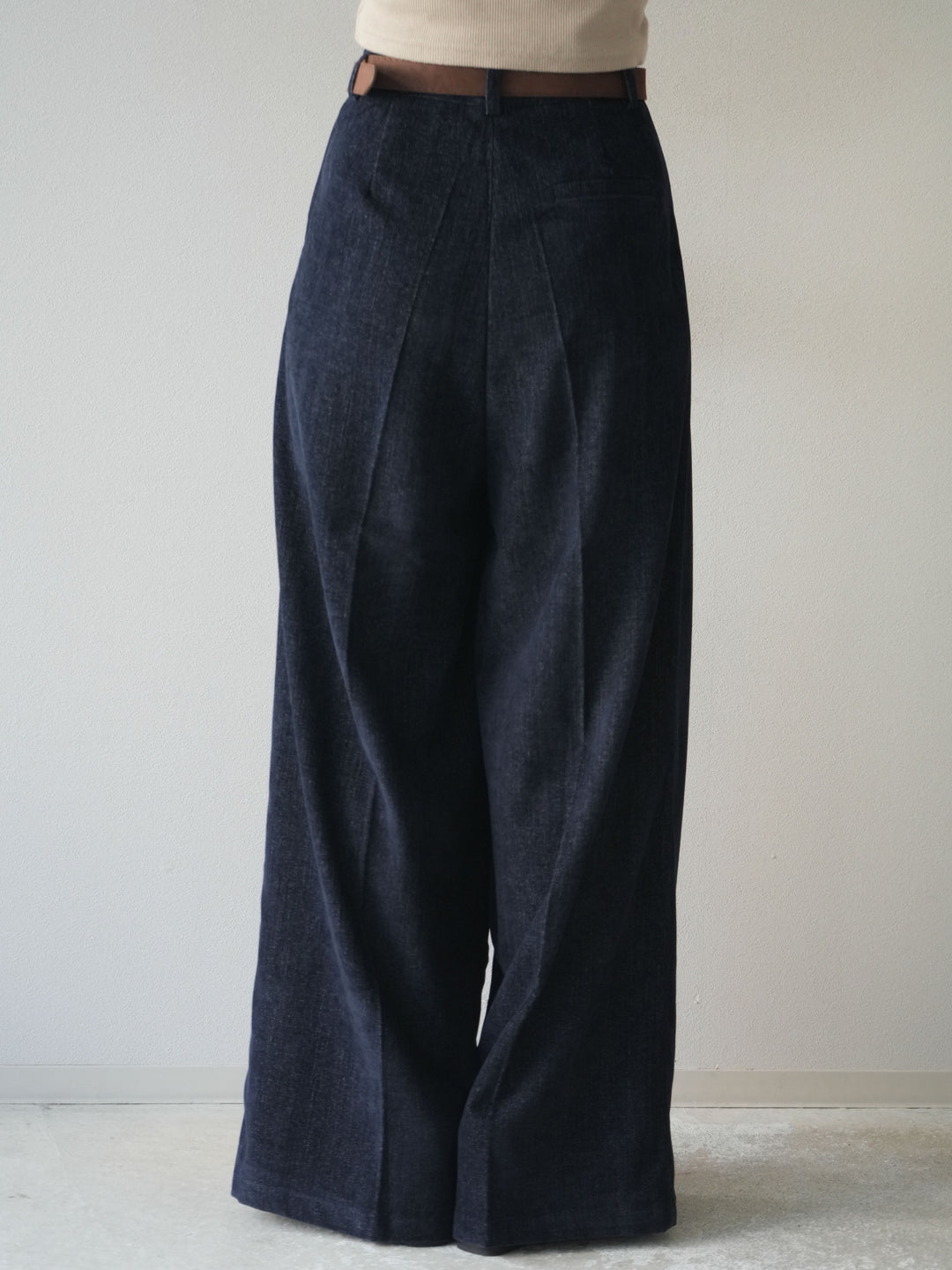 [予約]ベルト付ベルベットワイドパンツ/navy