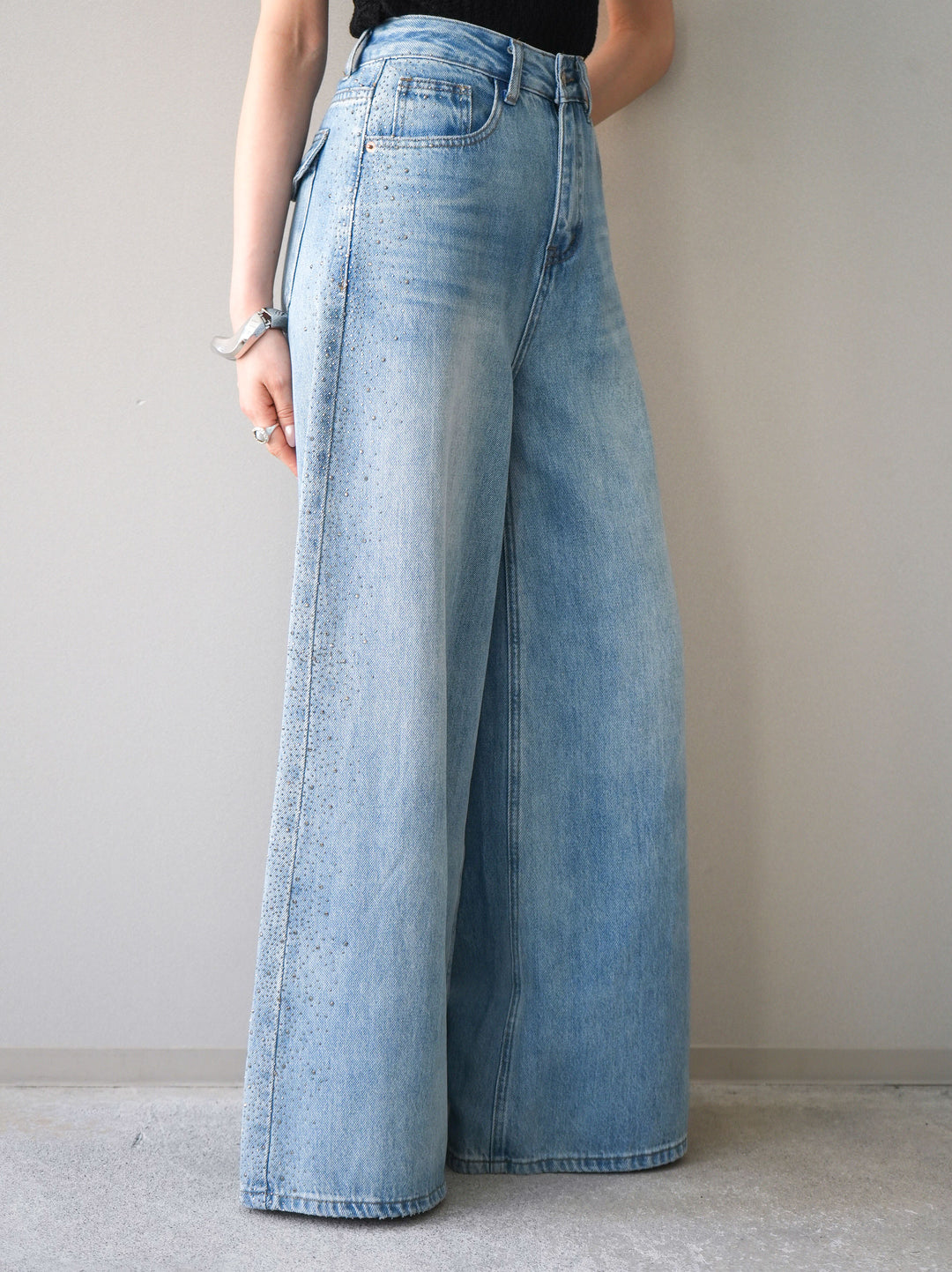 [予約]サイドビジューワイドデニムパンツ/lightblue