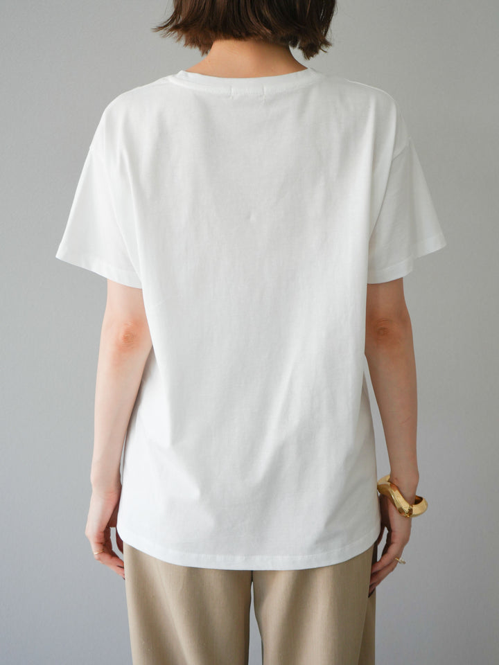 [予約]デザインロゴ刺繍Tシャツ/オフホワイト