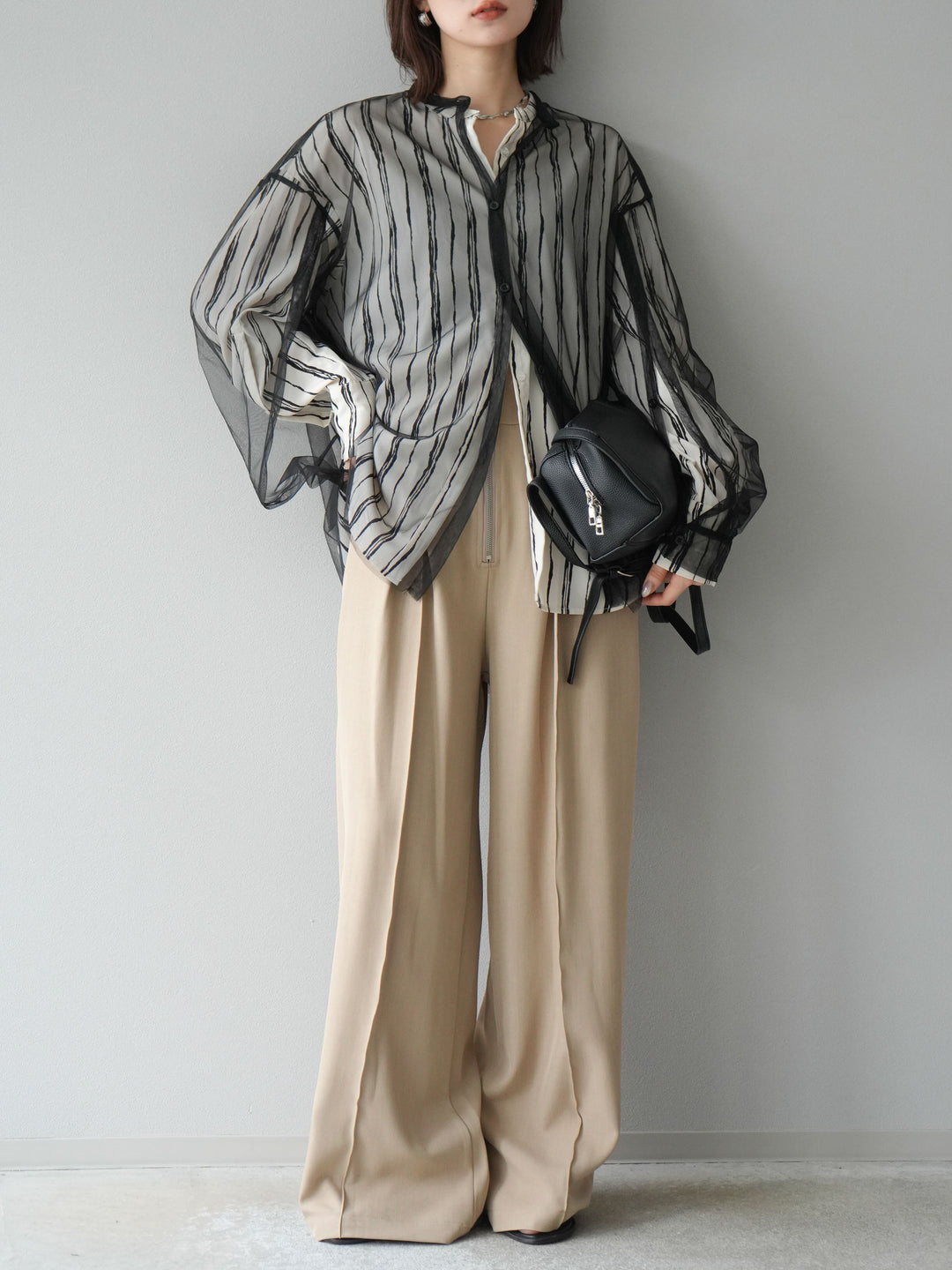 [予約]ペンタッチストライプ2WAYスリーブバンドカラーシャツ/アイボリー