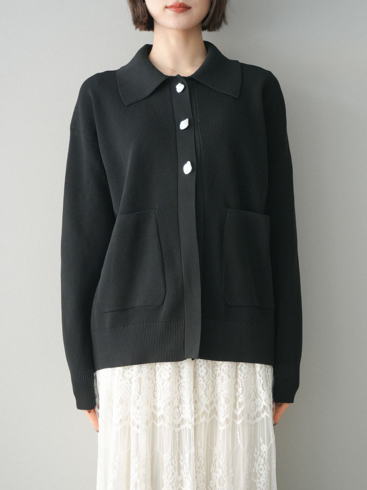 [予約]メタルボタン襟付きポリエステルニットカーディガン/black