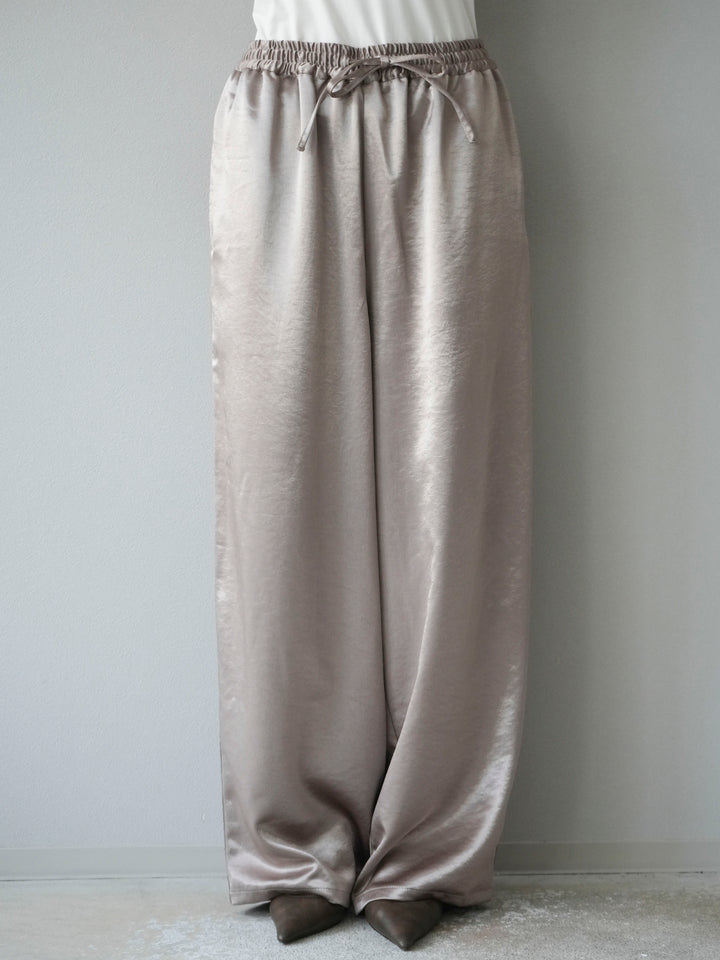 [予約]サテンラインワイドパンツ/グレージュ
