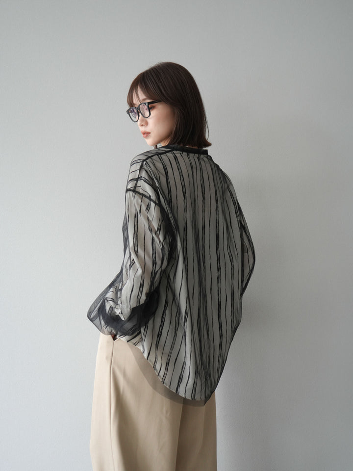 [予約]ペンタッチストライプ2WAYスリーブバンドカラーシャツ/アイボリー