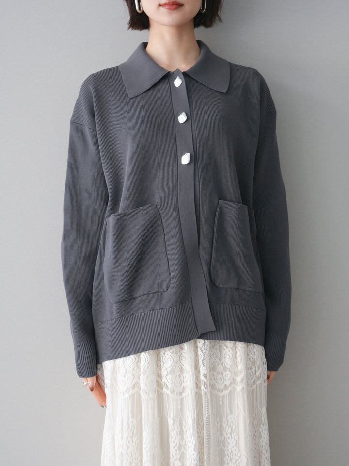 [予約]メタルボタン襟付きポリエステルニットカーディガン/charcoal