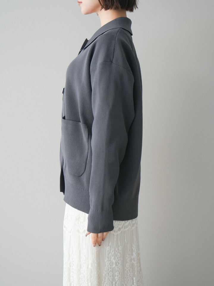 [予約]メタルボタン襟付きポリエステルニットカーディガン/charcoal