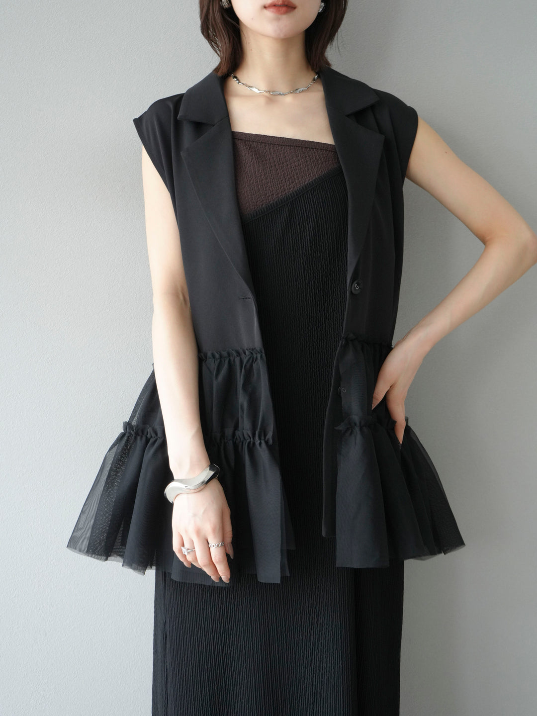 [予約]チュールフリルテーラードジレ/ブラック