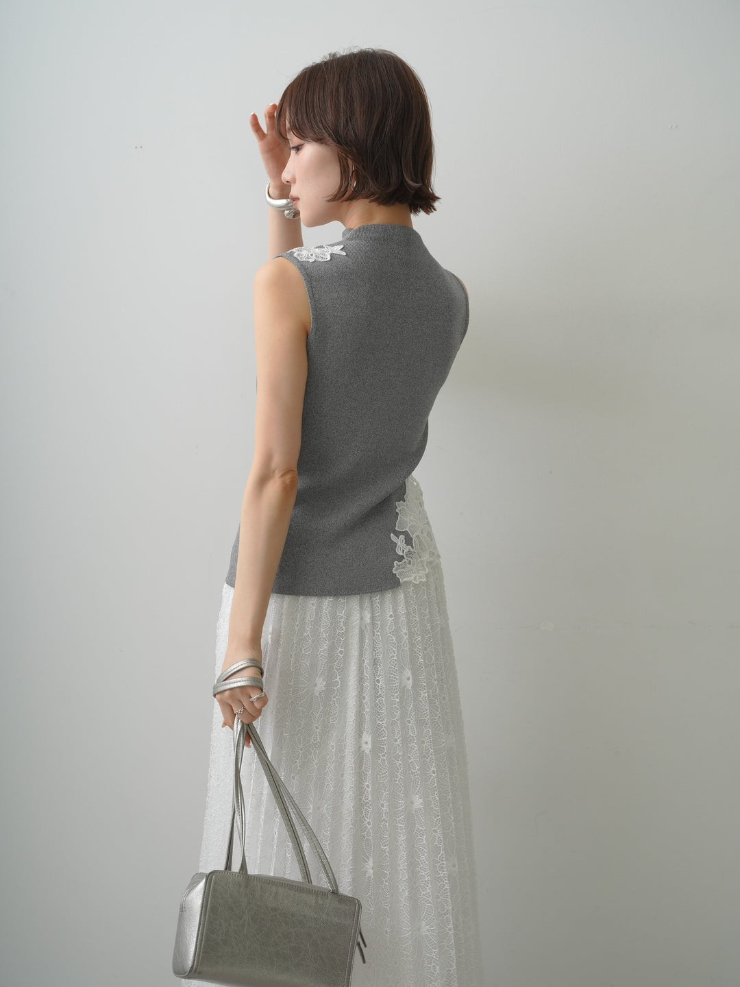 [予約]サイドレースノースリモックニットトップス/gray