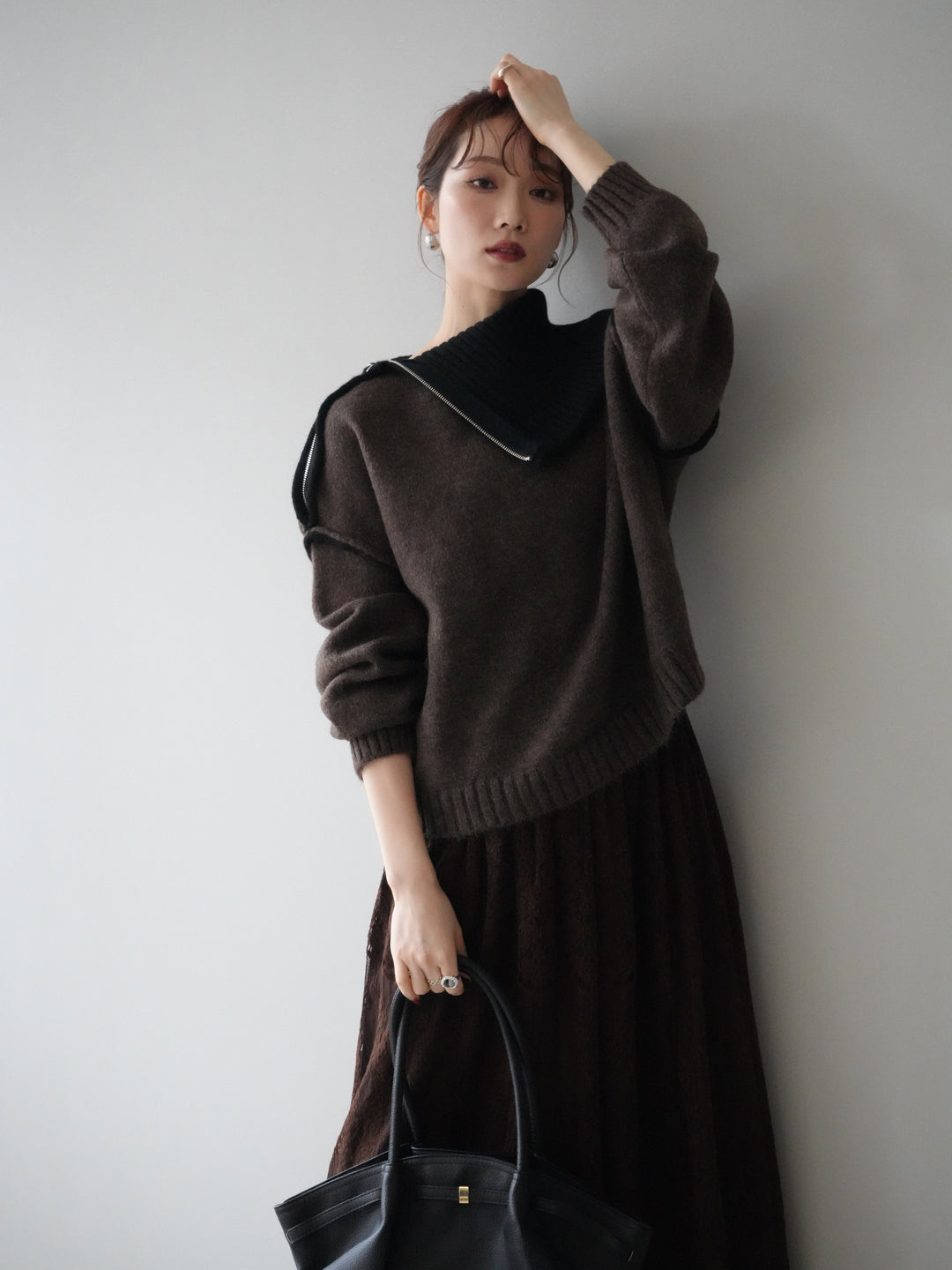 [予約]ZIPハイネックバイカラーニットプルオーバー/brown