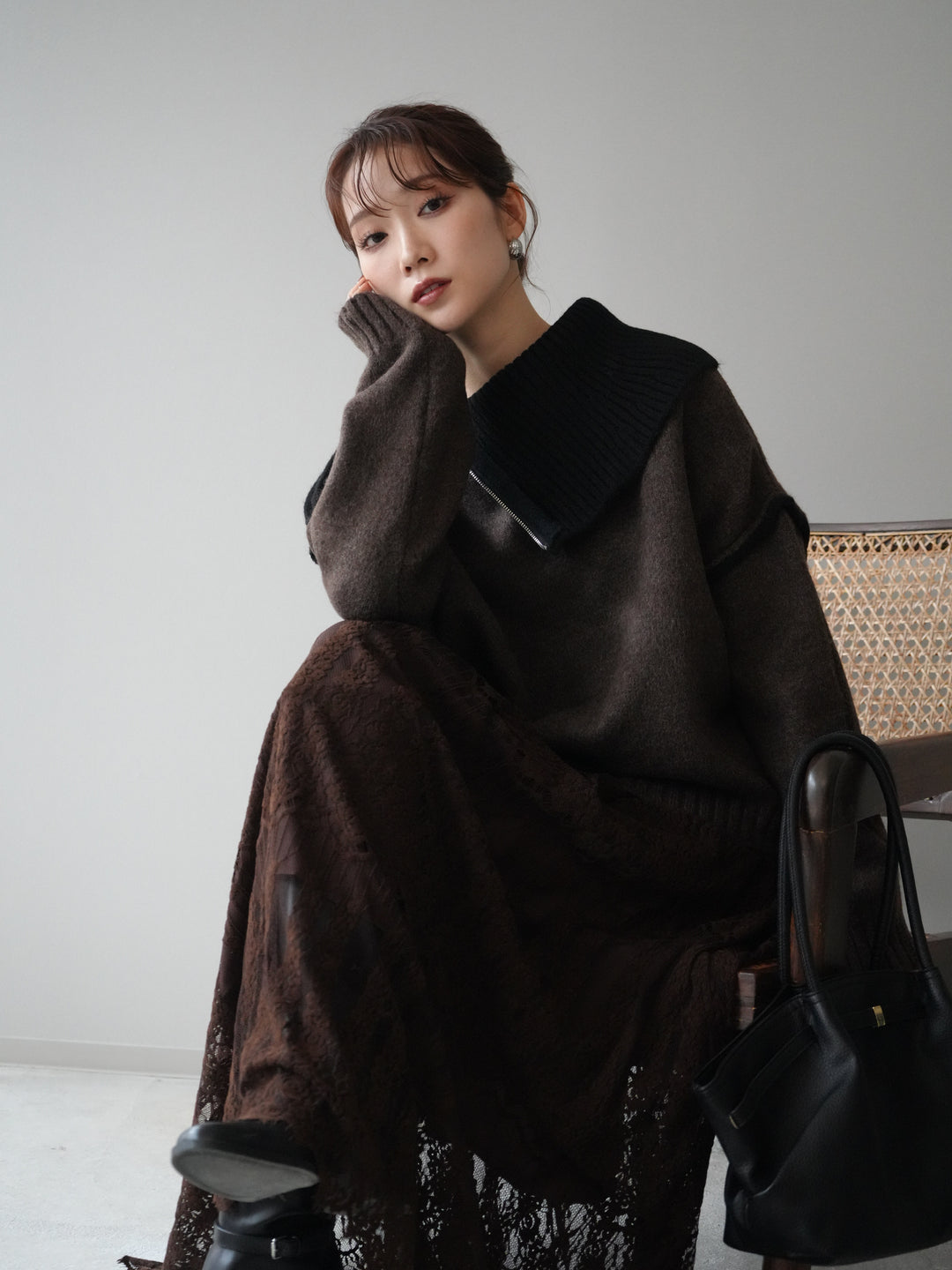 [予約]ZIPハイネックバイカラーニットプルオーバー/brown