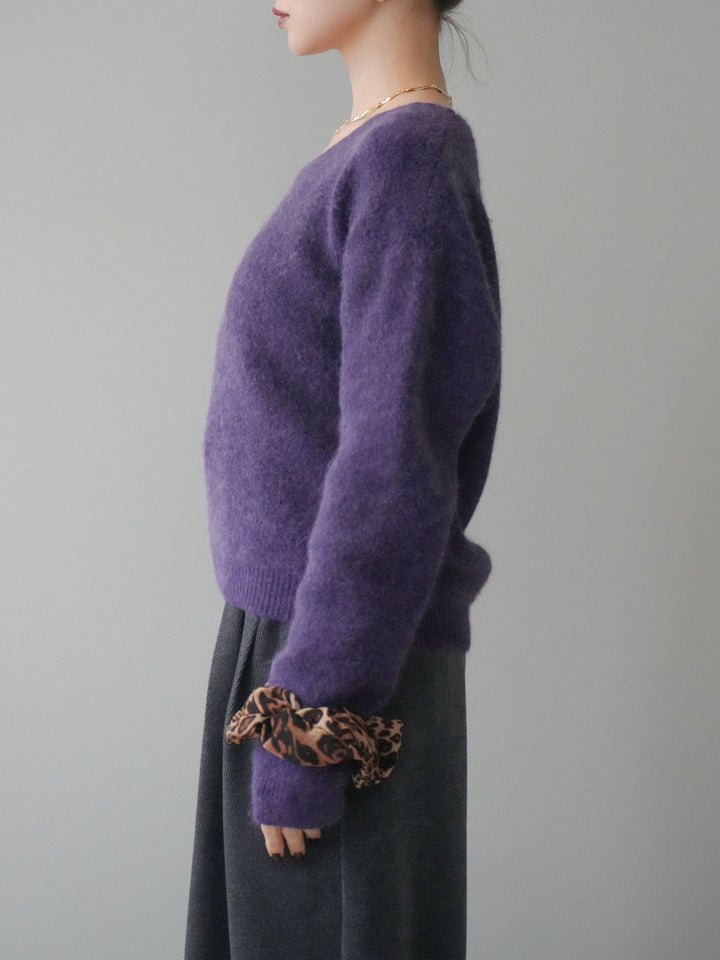 [予約]シュシュ付きアンゴラタッチVネックニットプルオーバー/purple