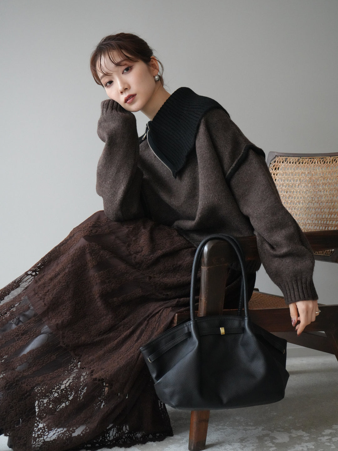 [予約]ZIPハイネックバイカラーニットプルオーバー/brown