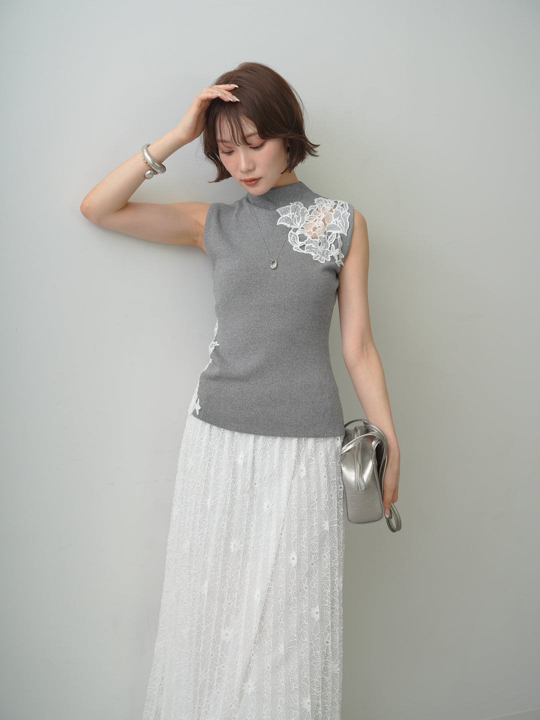 [予約]サイドレースノースリモックニットトップス/gray