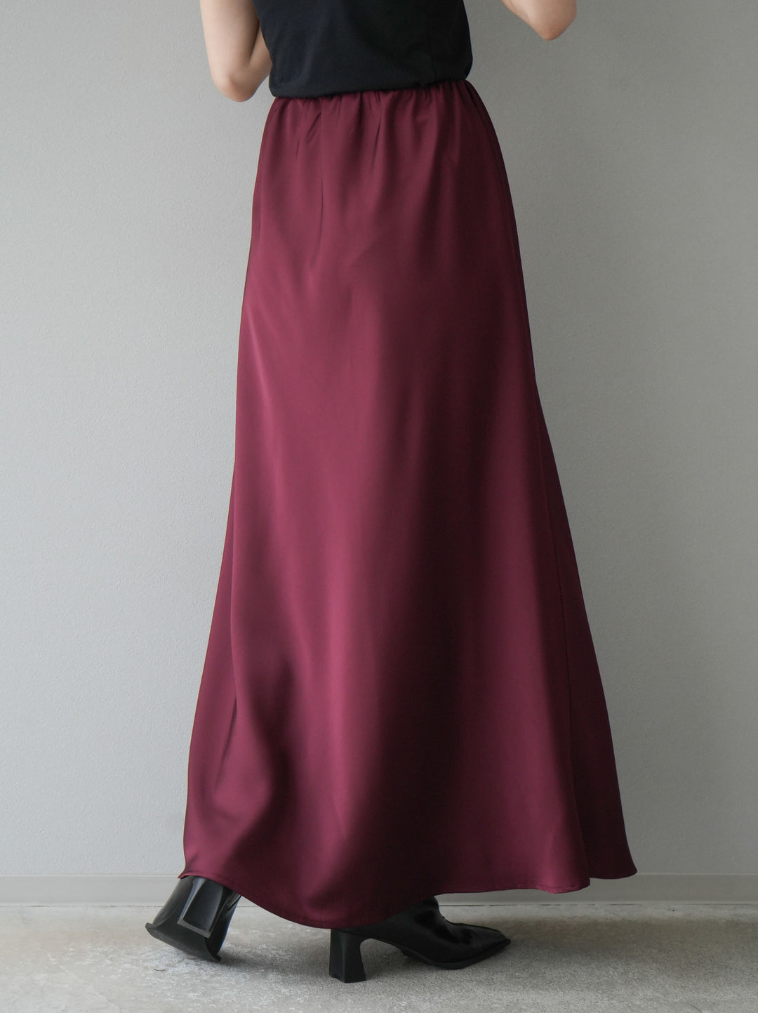 [予約]リラックスサテンナロースカート/ボルドー