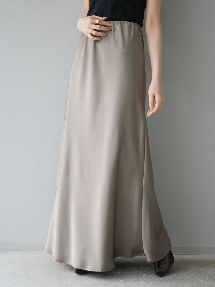 【預購】寬鬆緞面窄裙/灰色