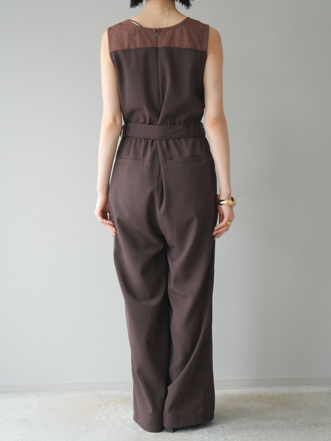 [預購] 荷葉邊設計連身褲/棕色