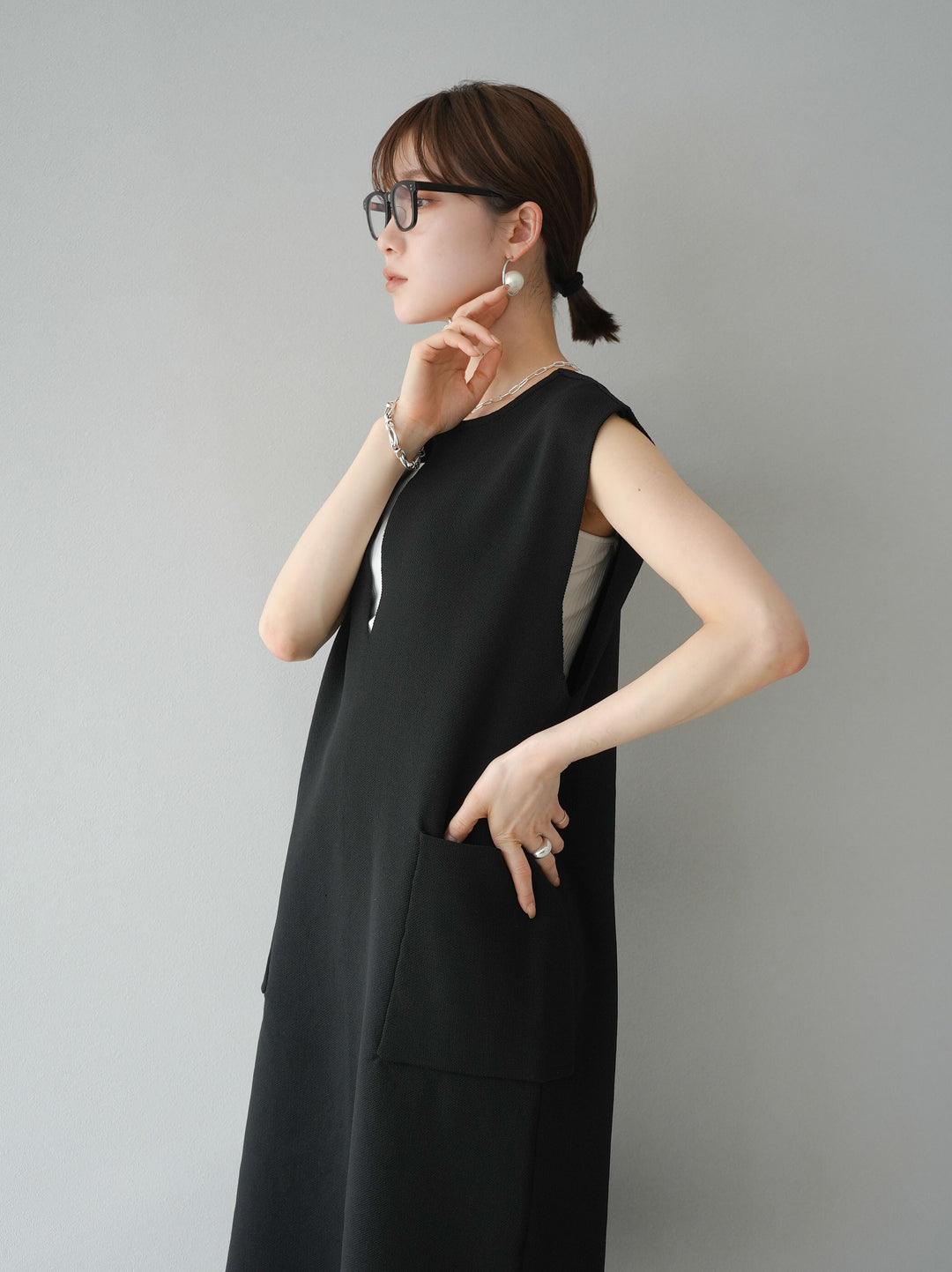 【預訂】2WAY無袖紙板針織連身裙/黑色
