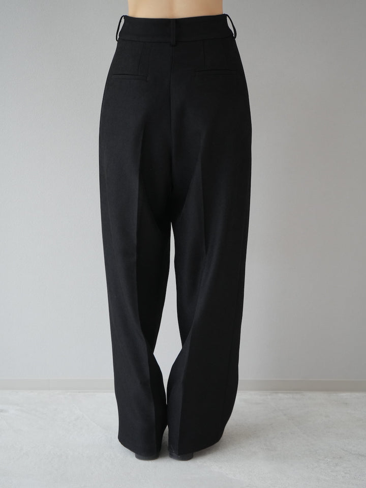 [予約]double tuck wide pants / black