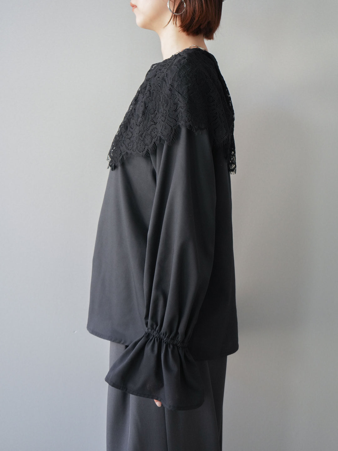 [予約]ビッグレースカラーブラウス/black