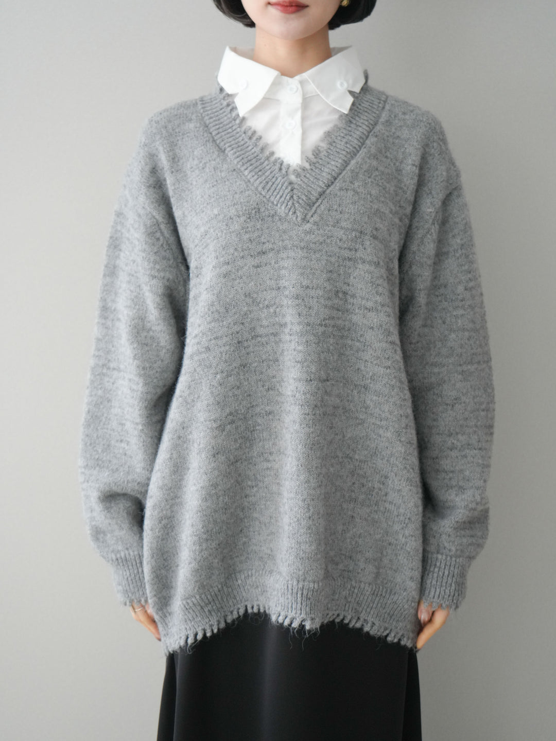 [予約]シャツドッキングVネックフリンジニットプルオーバー/gray