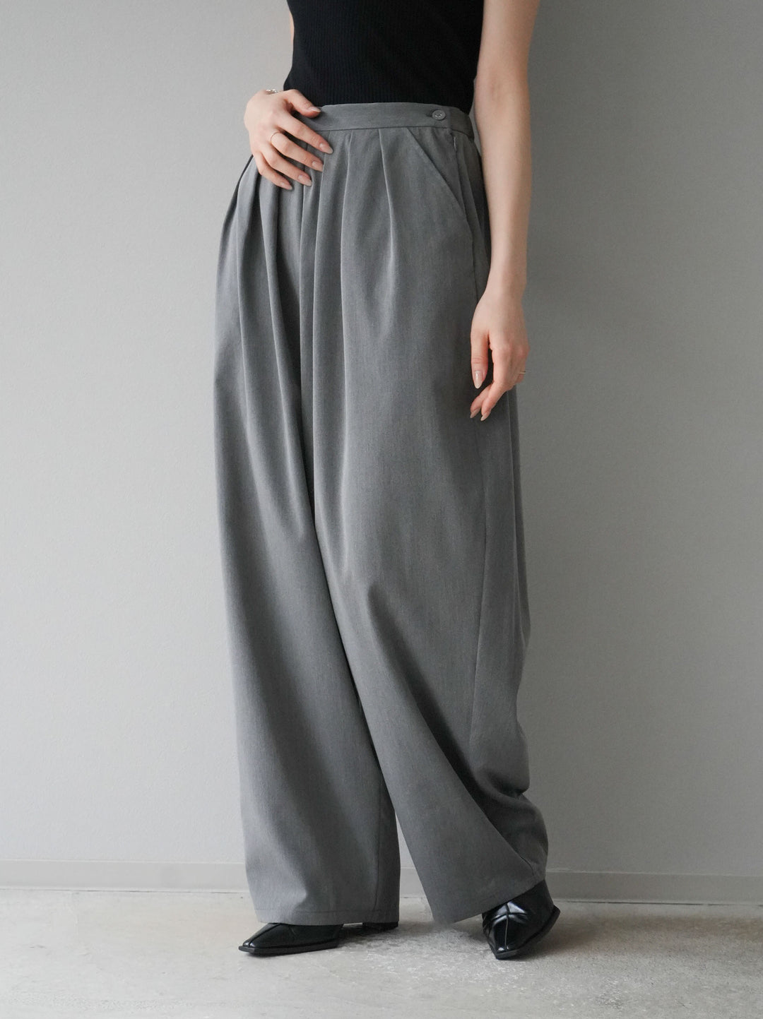[予約]3タックコクーンパンツ/グレー