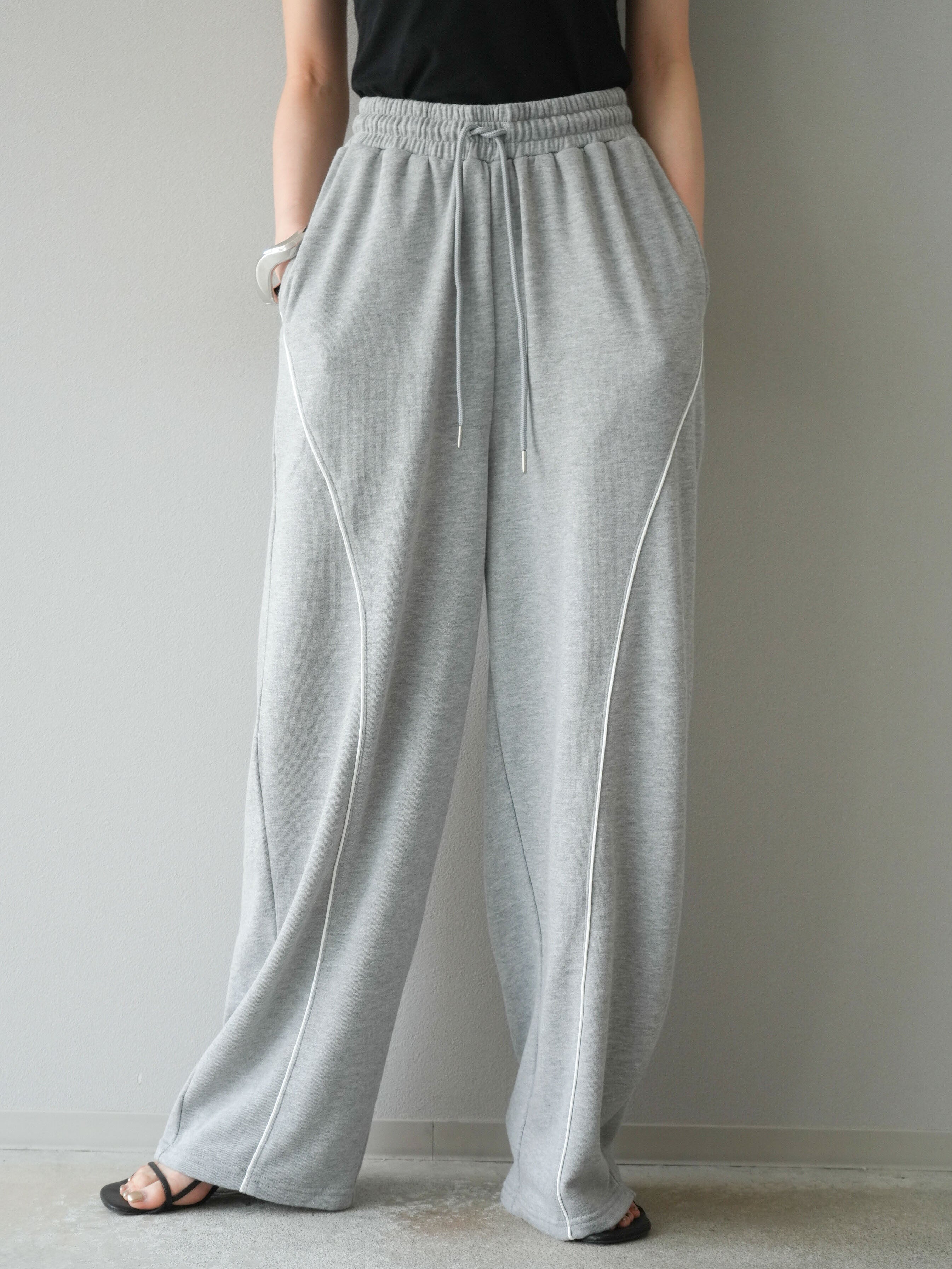 (センス) SSEINSE ラインパイピング スウェット ショートパンツ(セットアップ可) (PB498SS-WH) ホワイト L セール『ユニセックス』ヴィンテージライクスウェット（スウェット