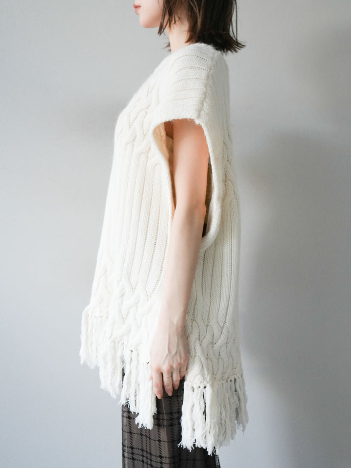 [予約]ケーブルニットフリンジベスト/ベージュ