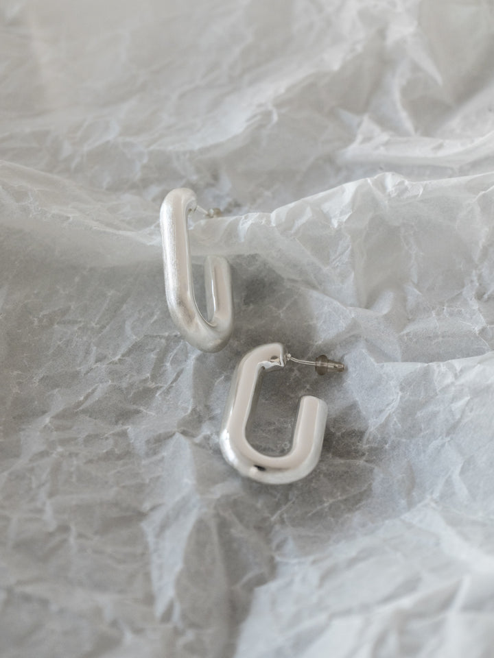 [予約]スクエアマットフープピアス/silver