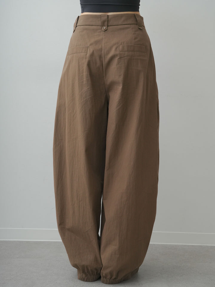 [予約]タックバックヘムギャザーライトパンツ/brown
